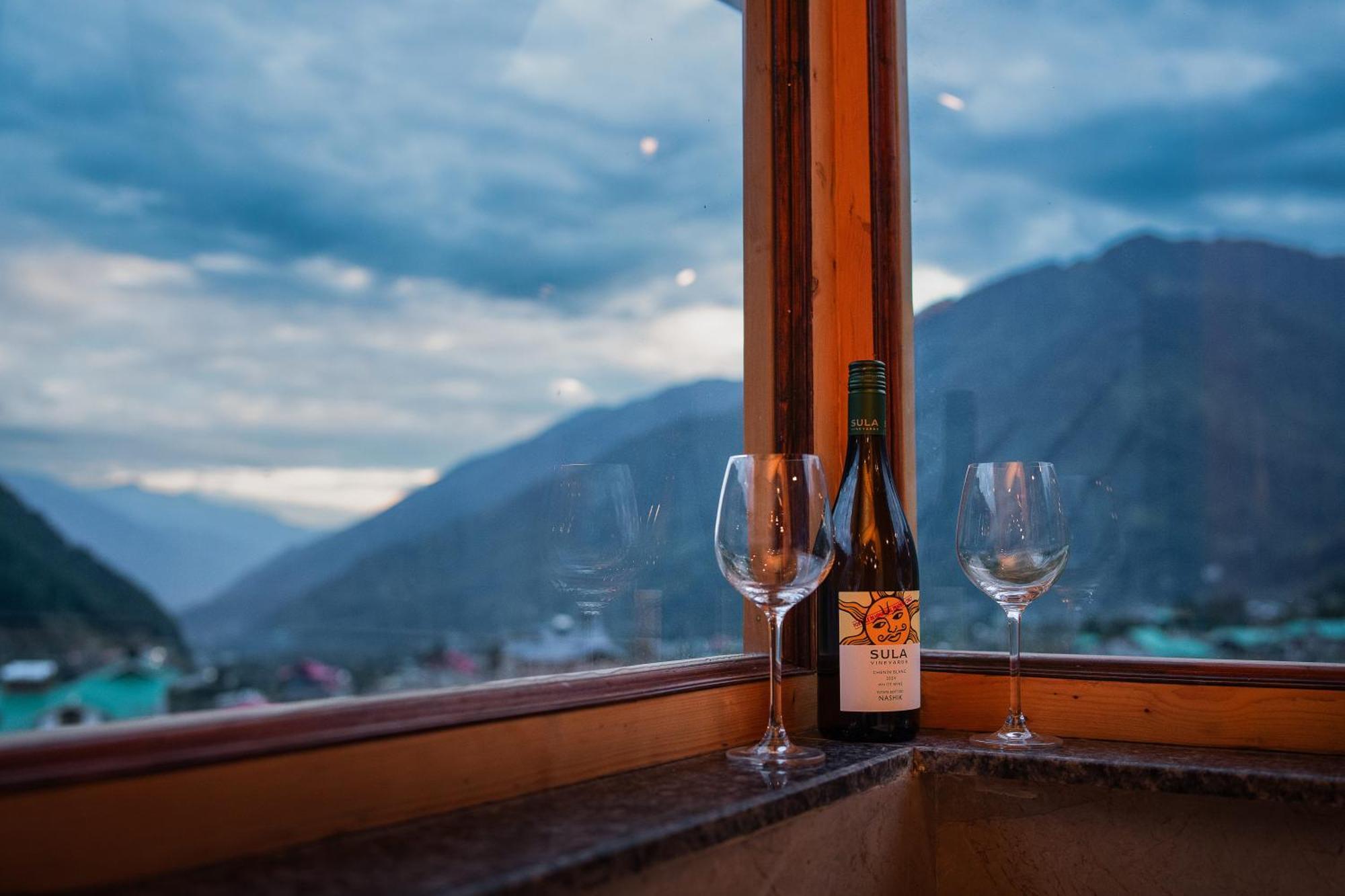 Nazaara - A Luxe Retreat Hotel Manali  Exterior photo